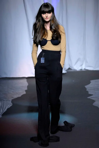 Look 36